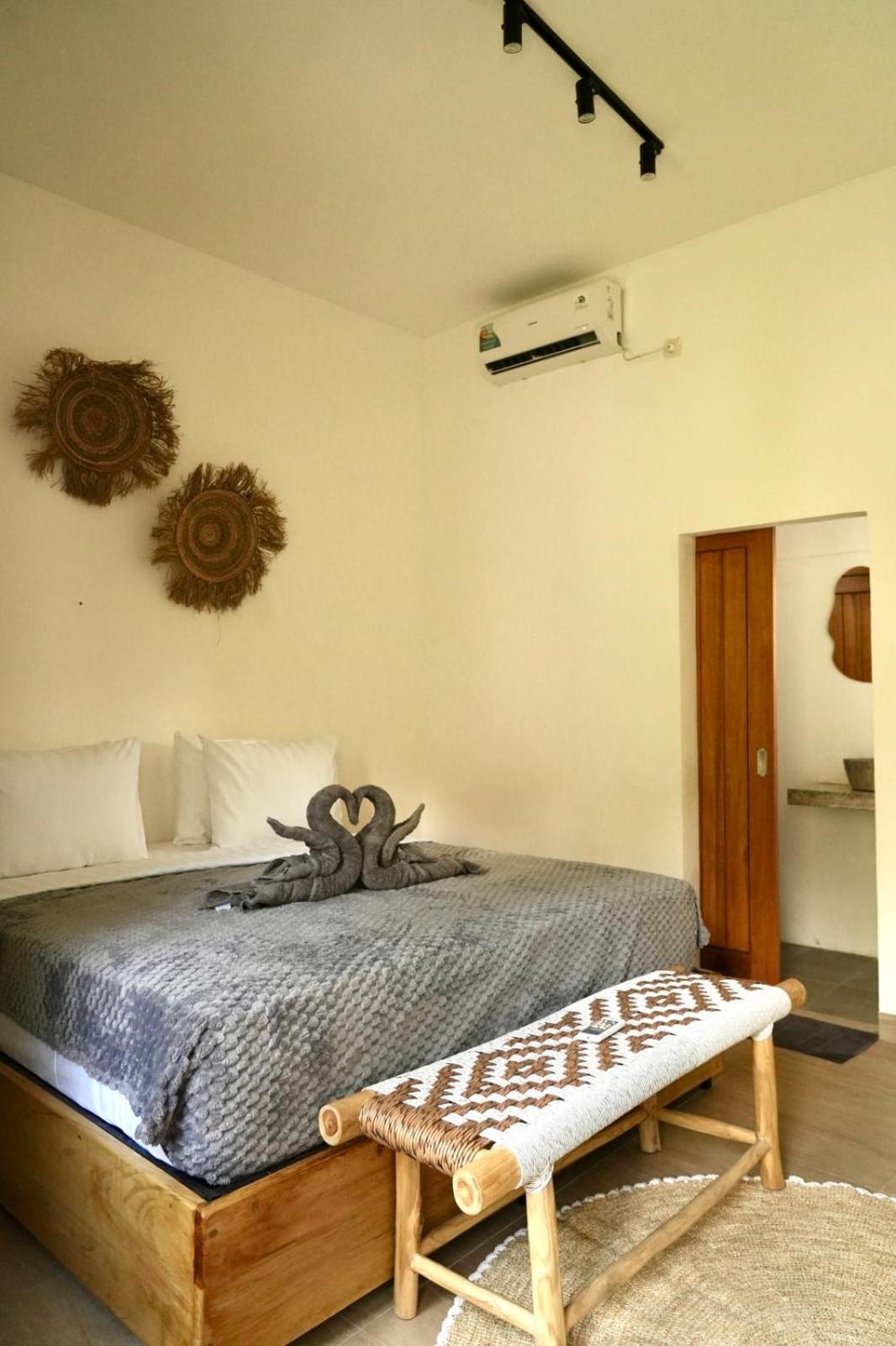 Отель Masaya Retreat Lombok Kuta  Экстерьер фото